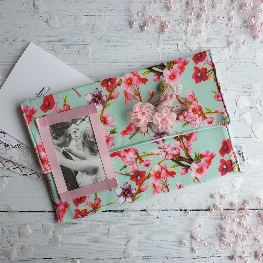 Flower Card Keepsake Holder (Portrait photo flap & flower)